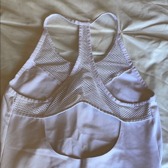 Alo Tank Top - Picture 5 of 8